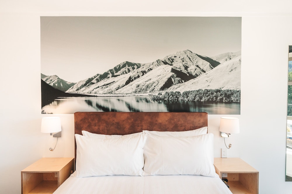 Blue Peaks Lodge and Apartments 25/63