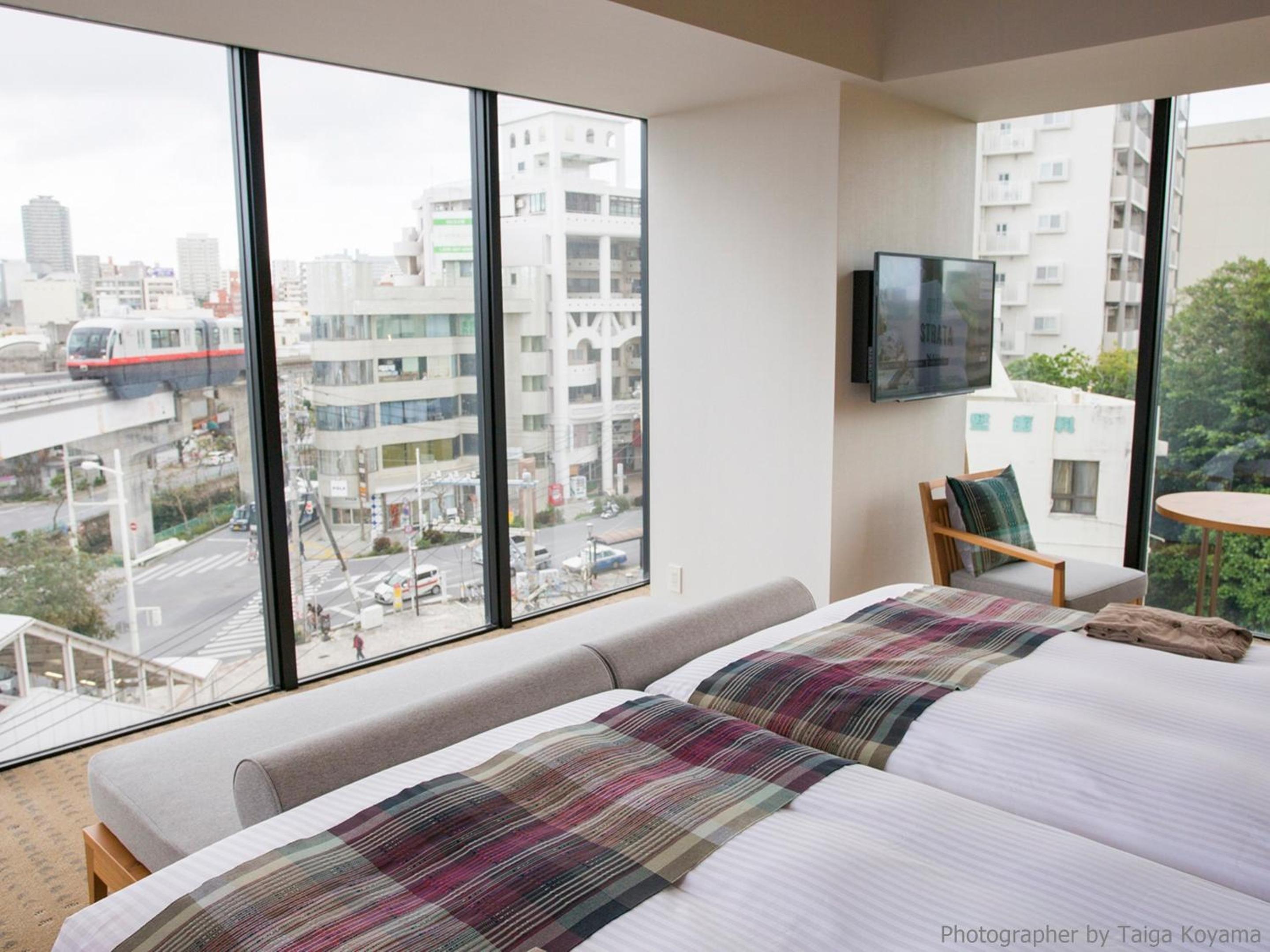 غرفة بريميوم ركنية بسريرين منفصلين، Hotel Strata Naha 9/9