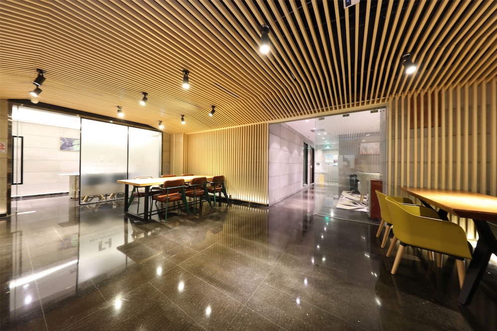 Arrivee Hotel 28/42