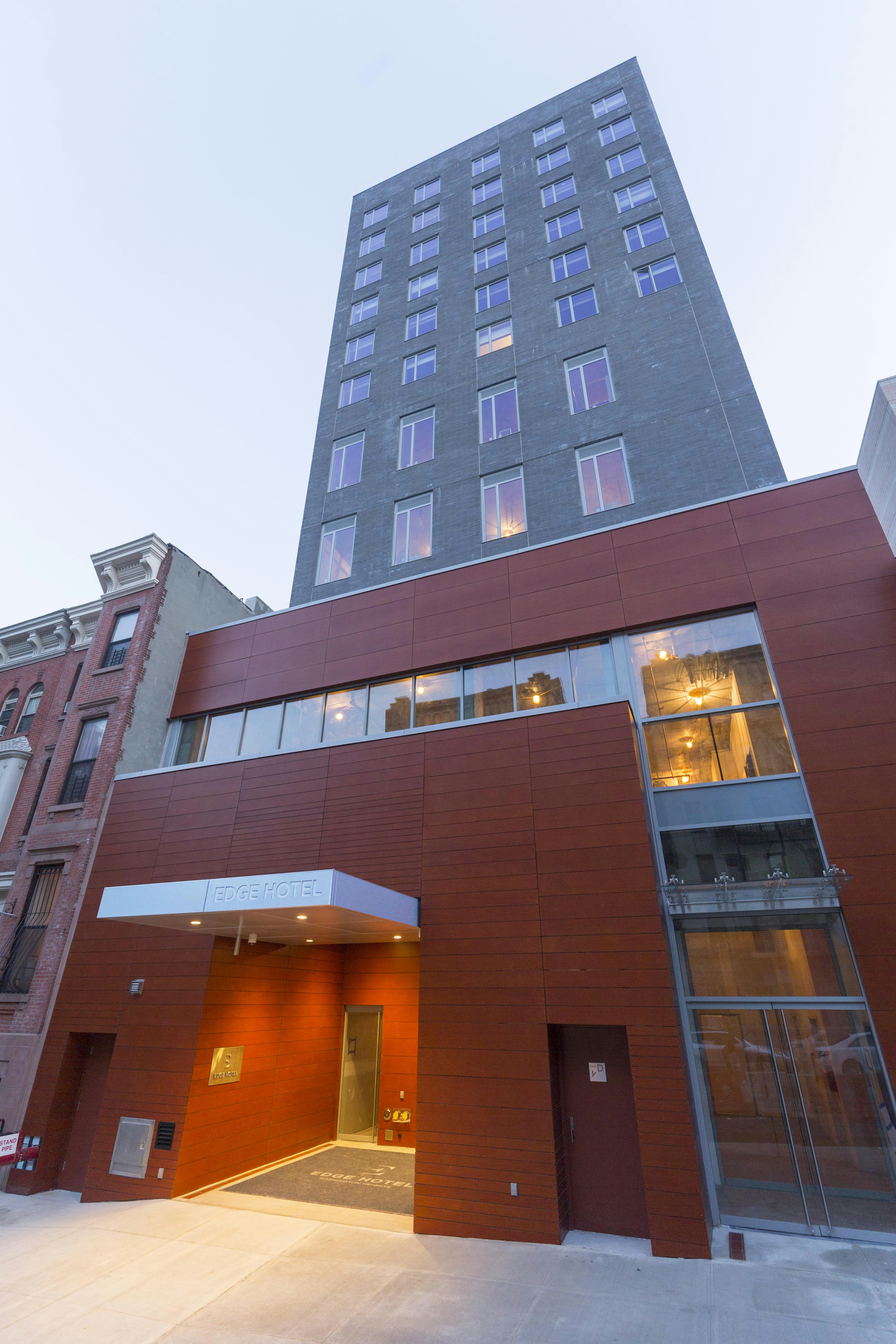 Edge Hotel 2/29