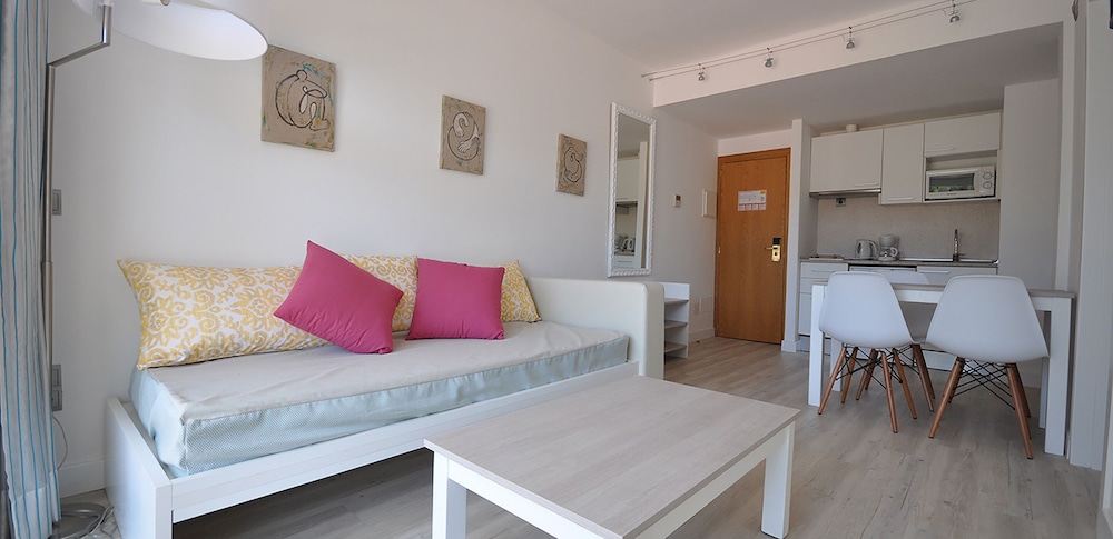 Houm Nets Hotel - Adults Only 51/66