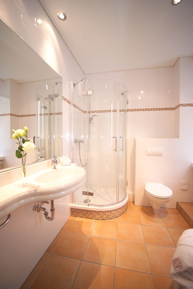 Hotel Alster Hof 56/60