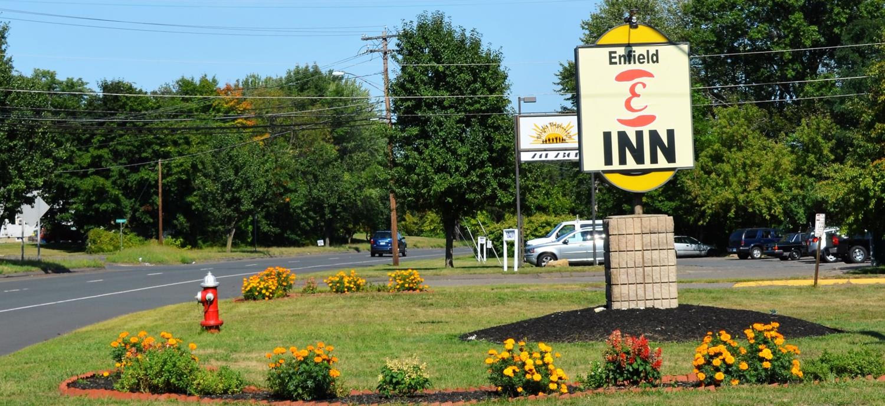 Enfield Inn 19/21