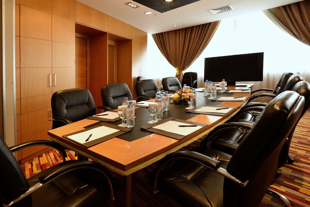 Holiday Villa Hotel and Residence City Centre Doha 40/50