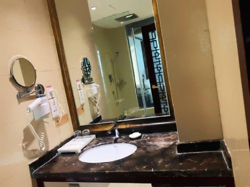 Tianjin Liye Garden Hotel 33/37