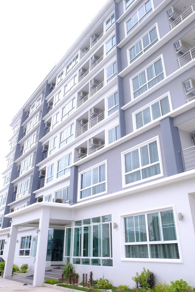 Charisma Residence 3/43