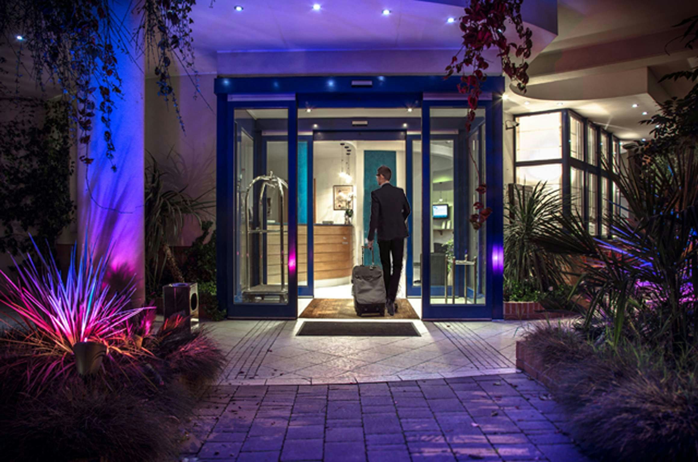 Welcome Hotel 25/45