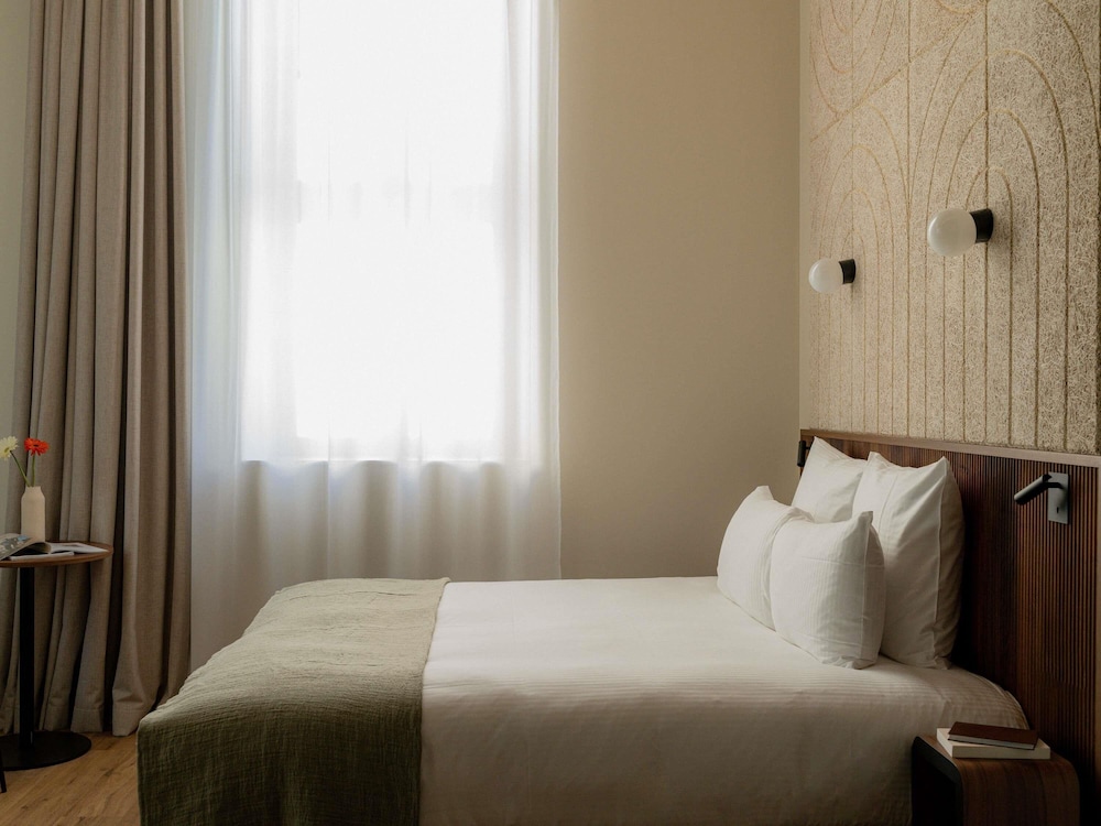 Hotel et Spa Fort St Laurent Lyon - Handwritten Collection 13/50
