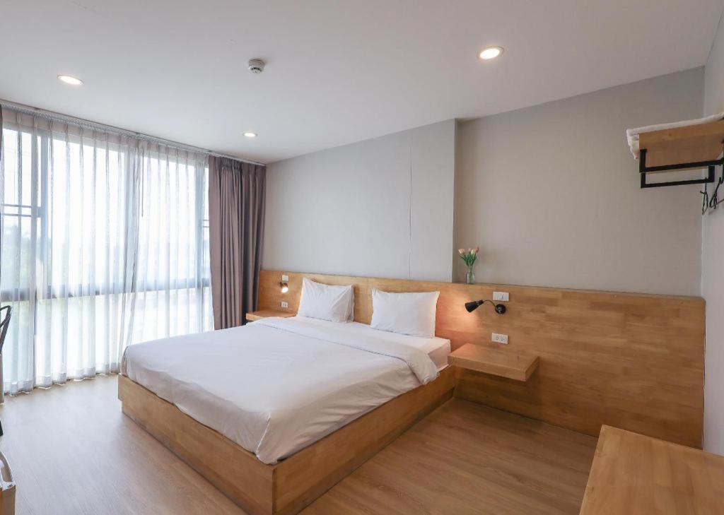 Easy Hotel 24/75