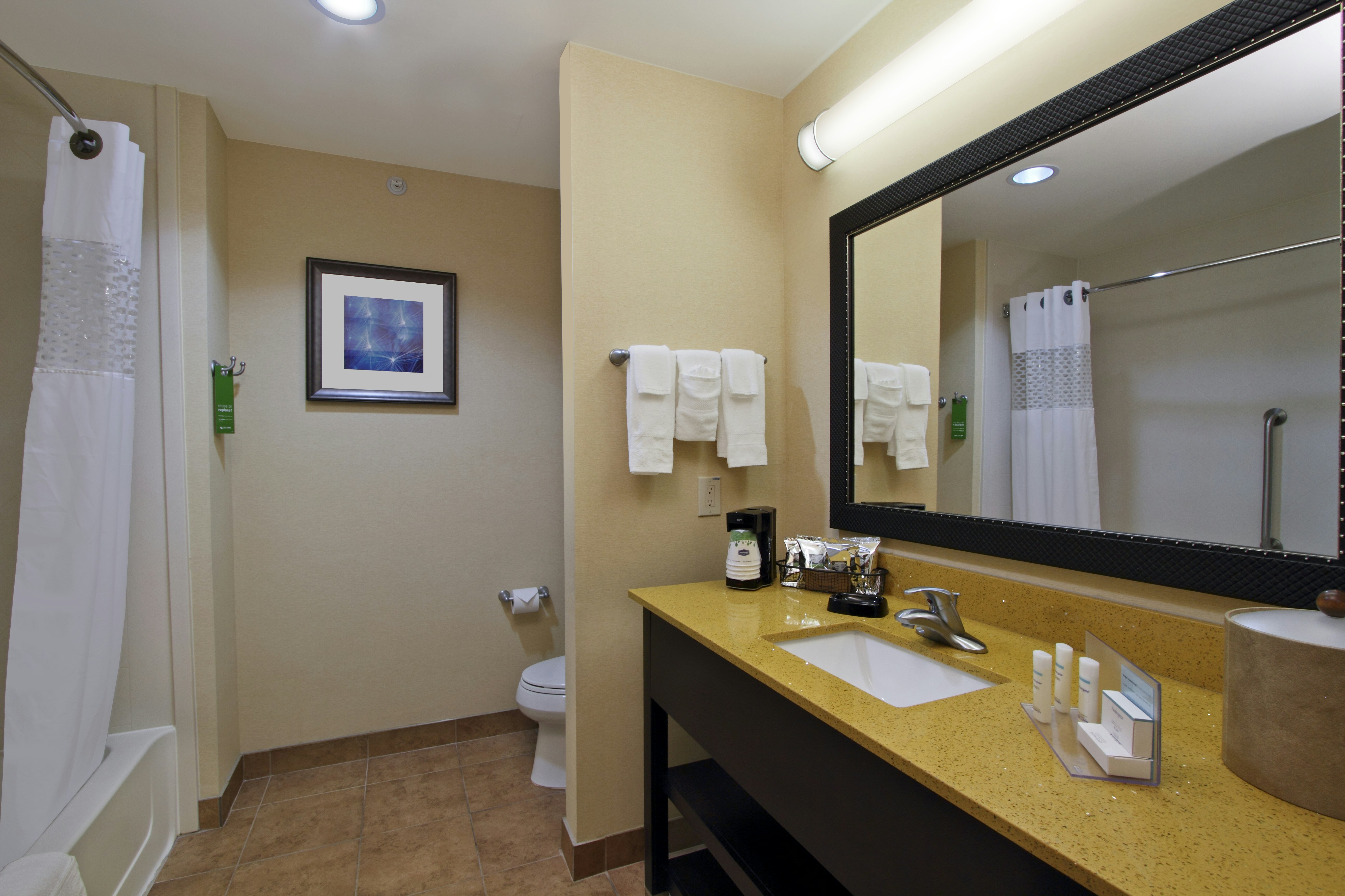 Hampton Inn Beeville 36/37