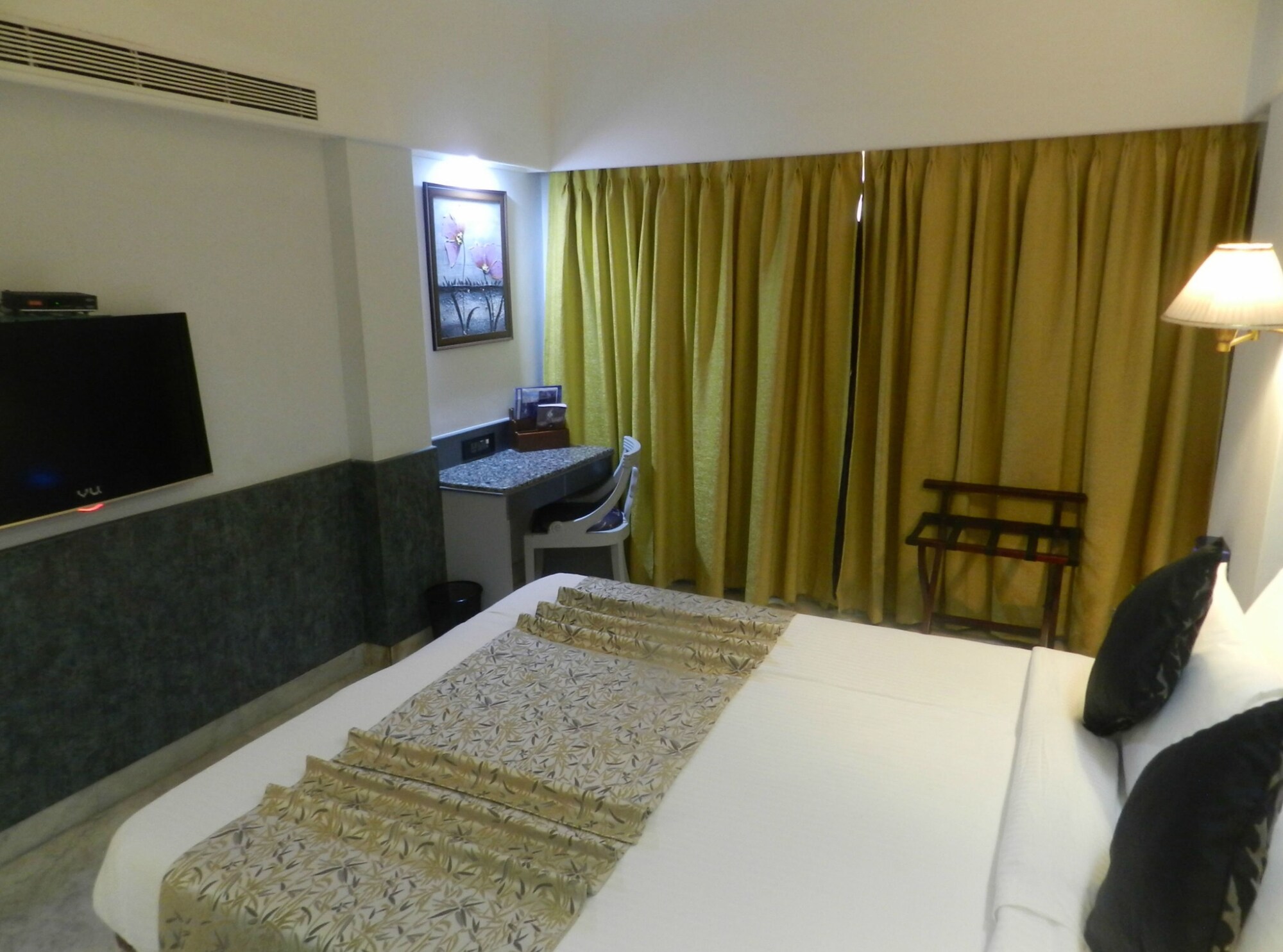 جناح بسريرين كوين بغرفتي نوم، Regenta Place The Emerald 9/10