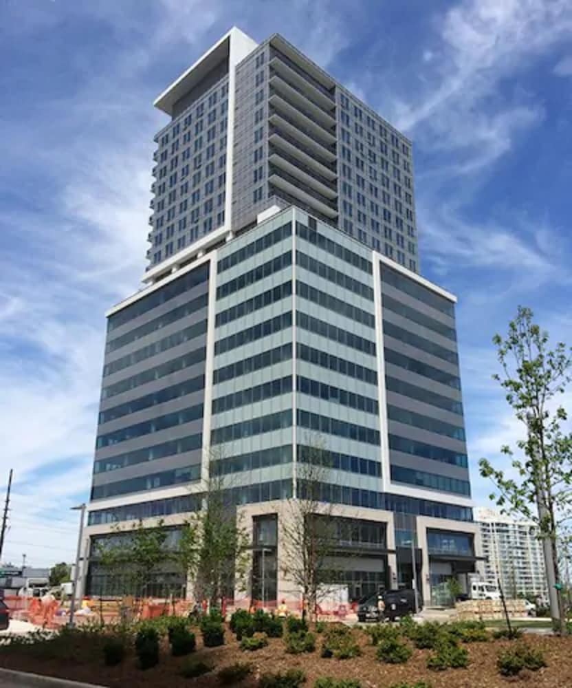 Liberty Suites Hotel 3/63