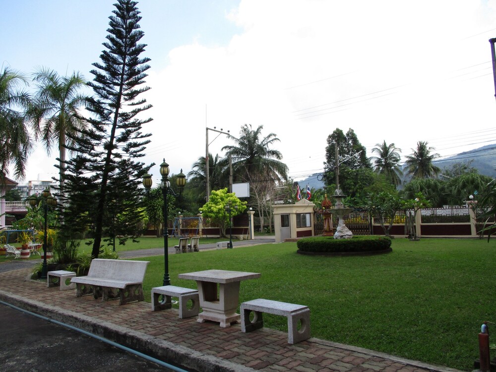 Muang Thong Family Suite Hat Yai 11/56