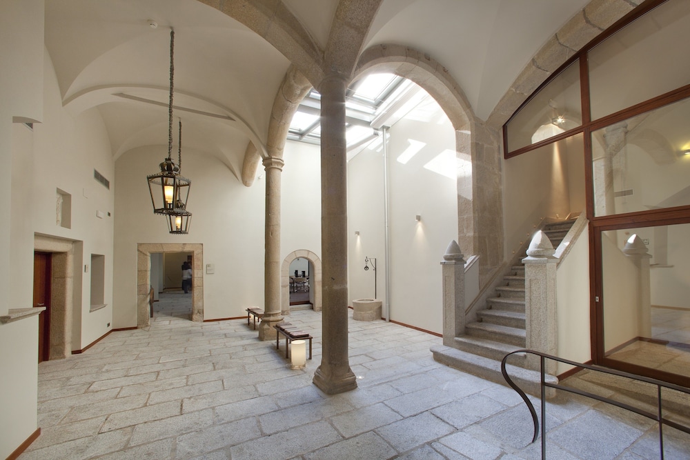 Parador De Caceres 42/63
