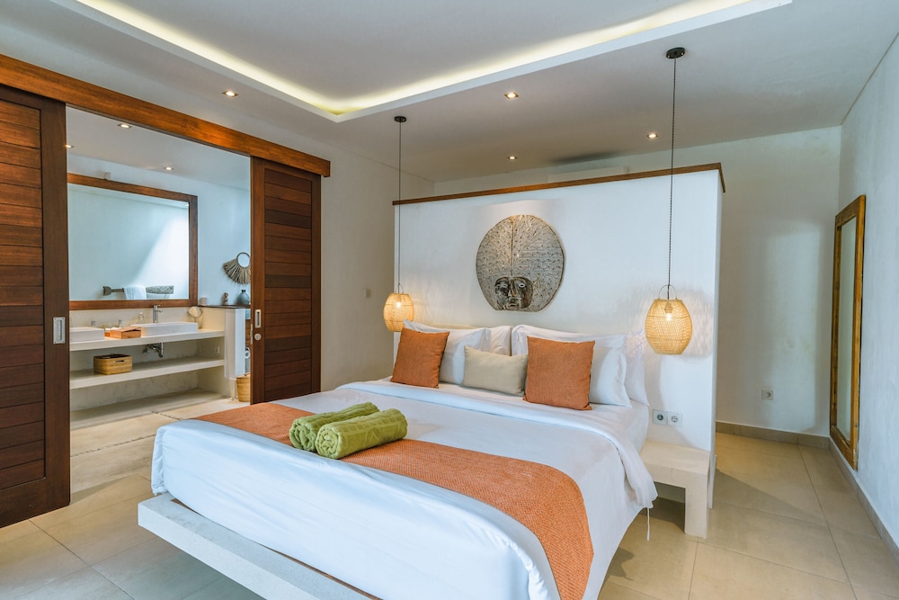4 Bedrooms, Pool, Luxury, Villa, 4 King Beds, Paddy View، K Club Ubud 4/7