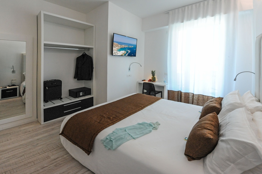 Hotel Lampara 6/29