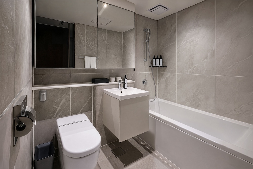 Hotel The Botanik Sewoon Myeongdong 64/65