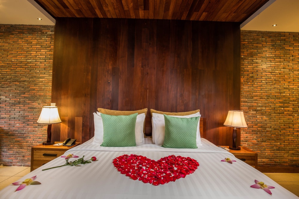 Nita By Vo Luxury Hotel 38/81