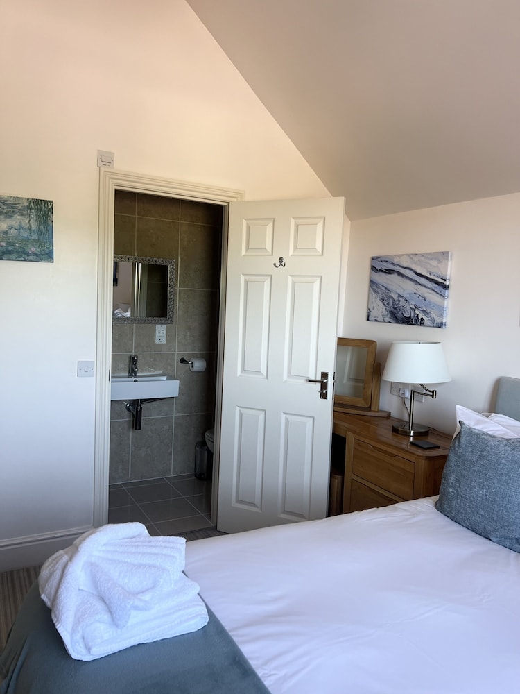 The Parson Woodforde 11/50