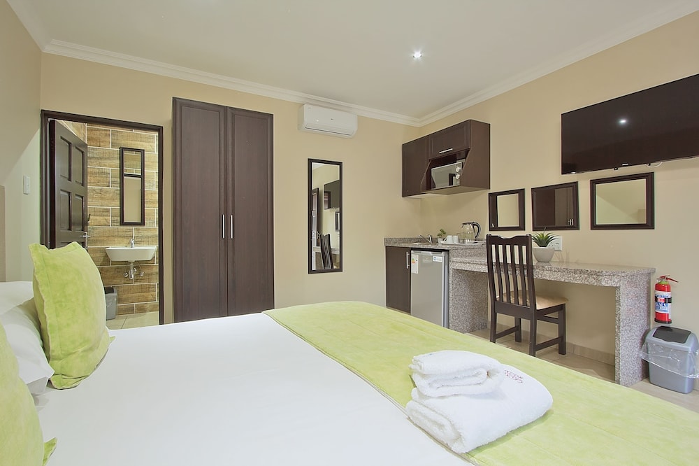 Gecko Inn Guest House 12/50