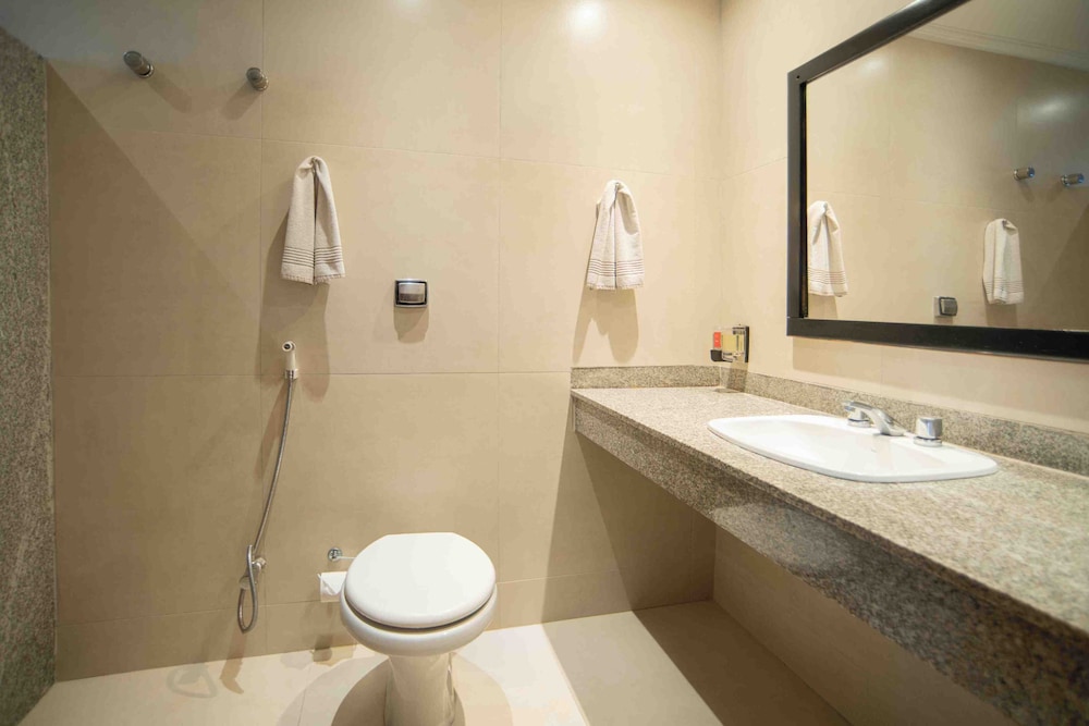 غرفة بريميوم بسرير مزدوج وسريرين منفصلين، ZAGAIA ECO RESORT 9/10