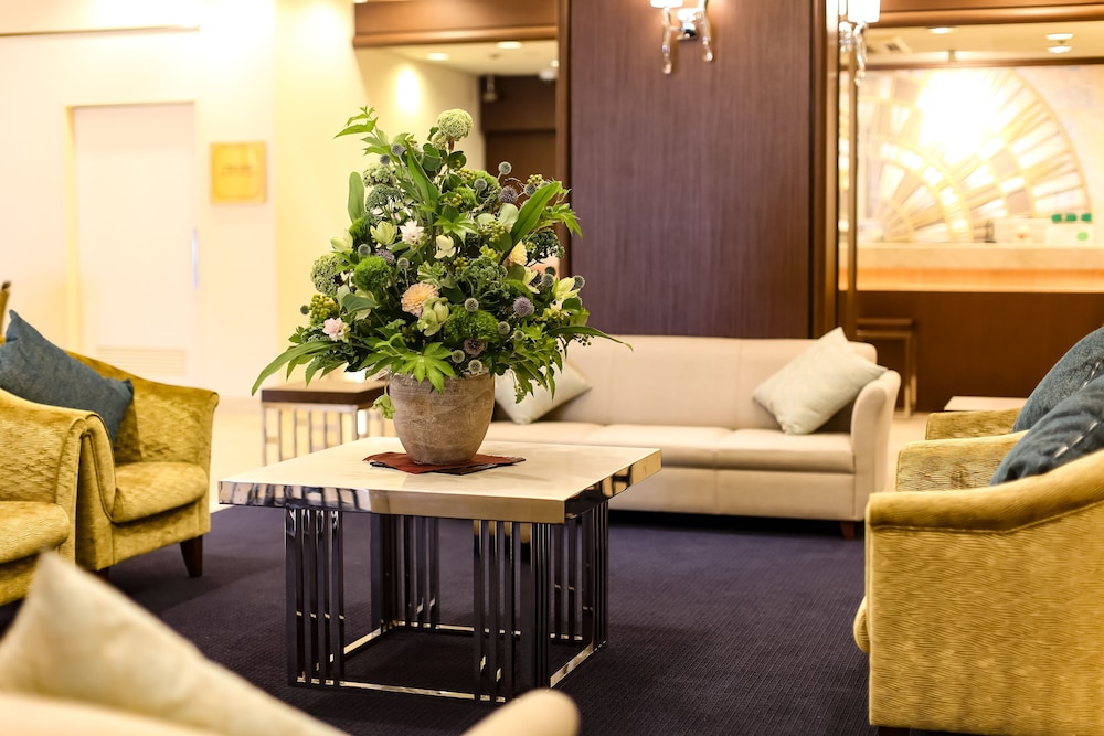 Kobe Sannomiya Tokyu REI Hotel 48/66