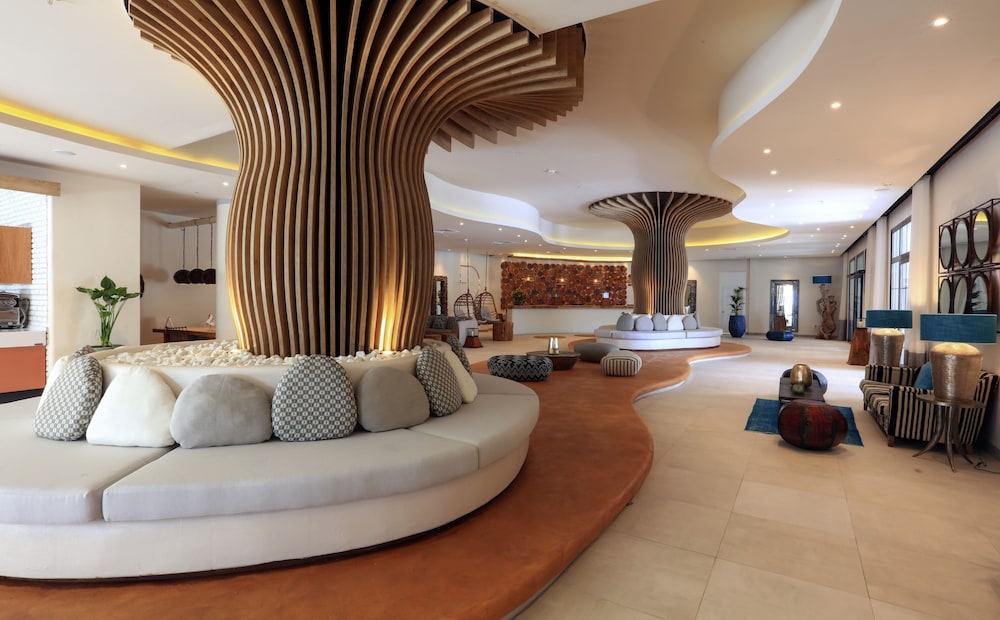 Design Plus Seya Beach Hotel 43/67