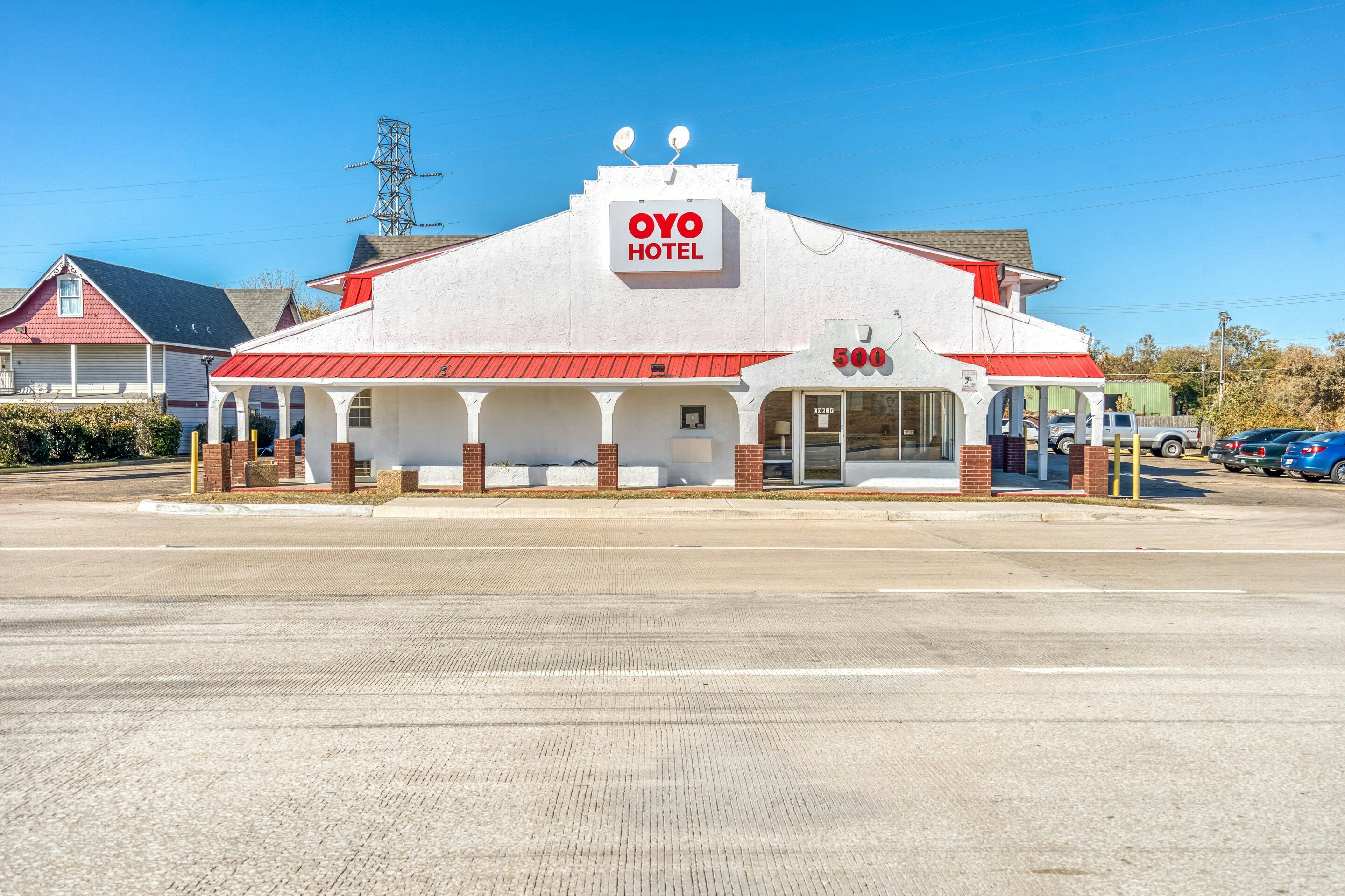 Hotel Waco University Area/ I-35 1/26