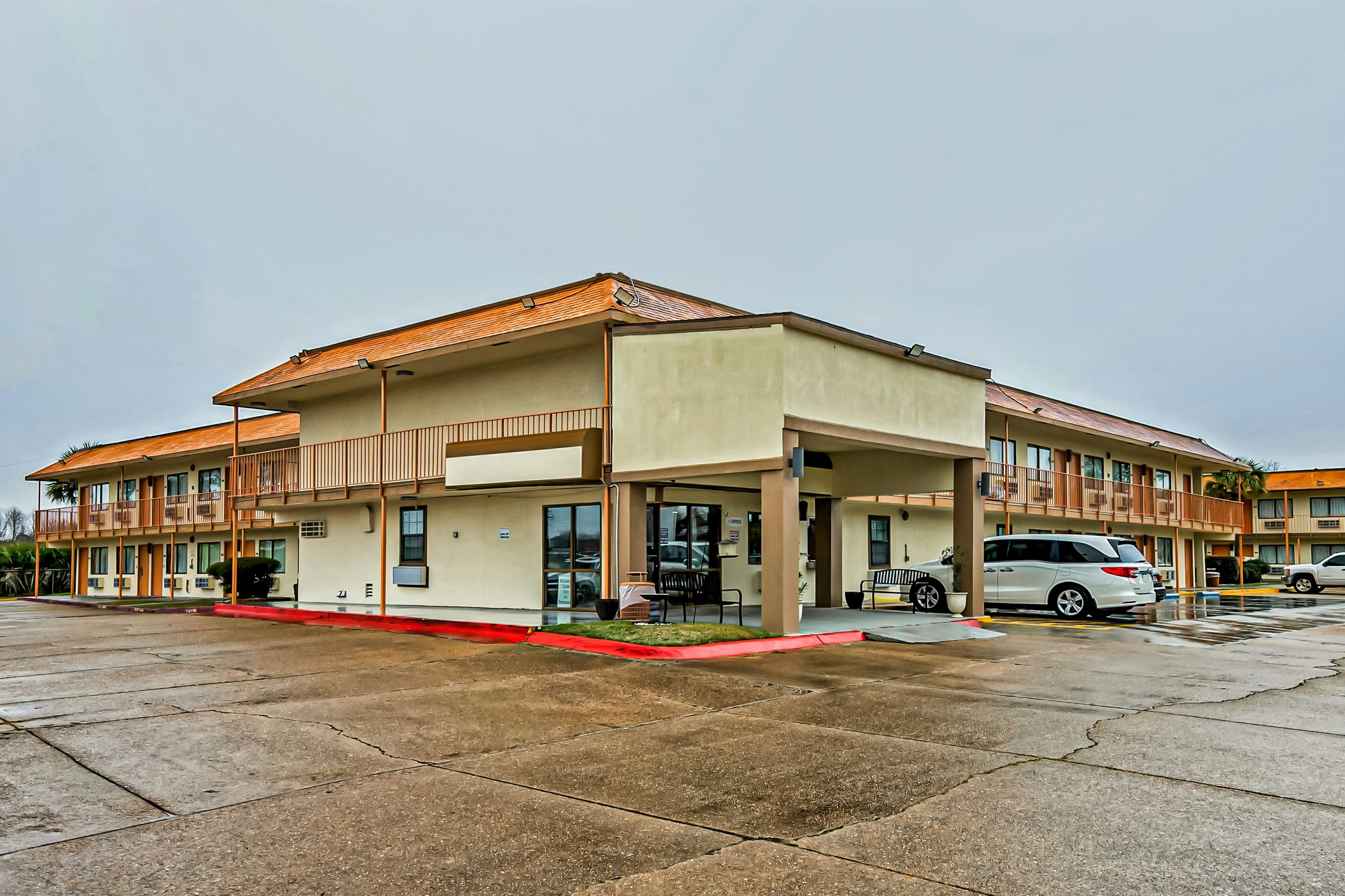 Hotel Lake Charles Hwy 10 17/28