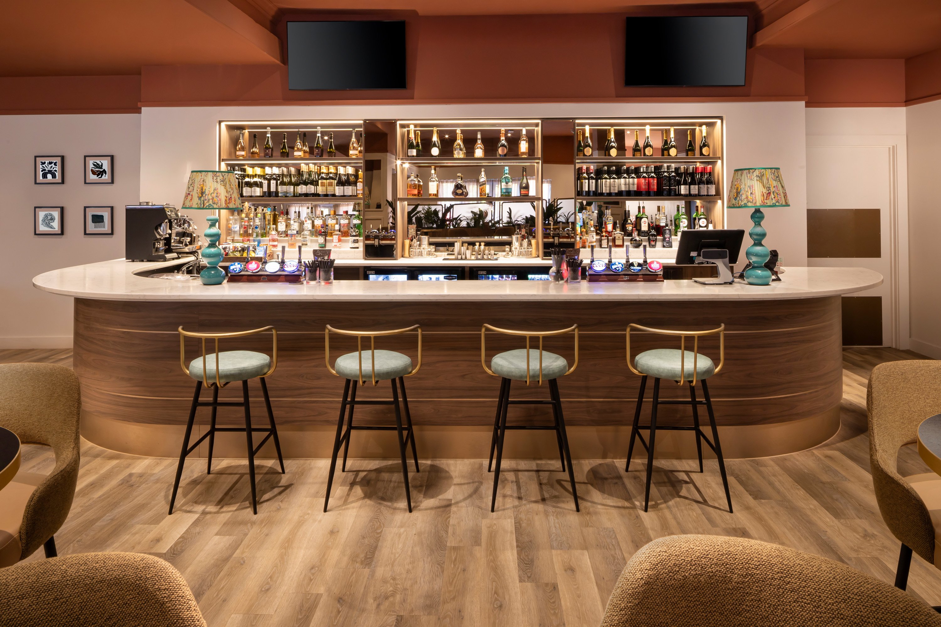 Rockingham Forest Hotel 35/50