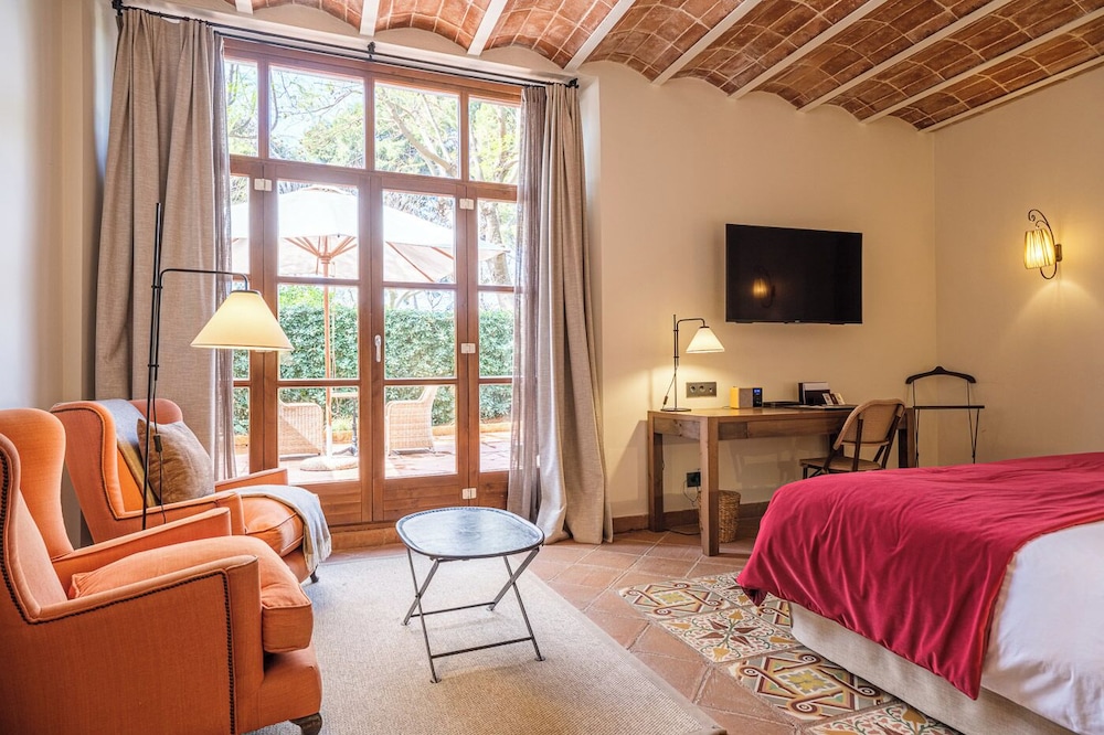 Suite, King Bed, Terrace