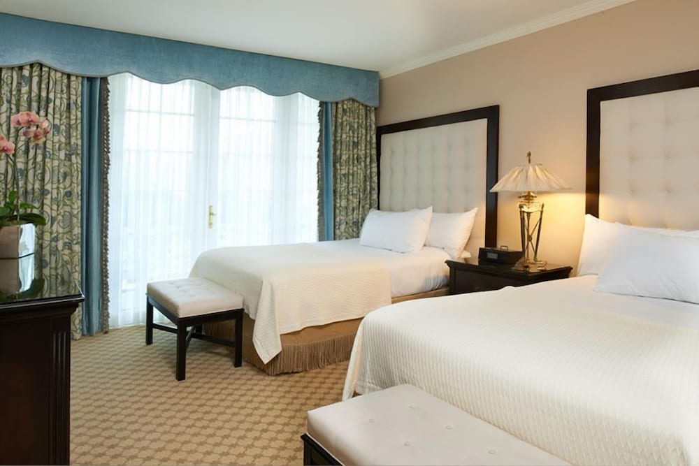 Beverly Hills Plaza Hotel & Spa 12/63