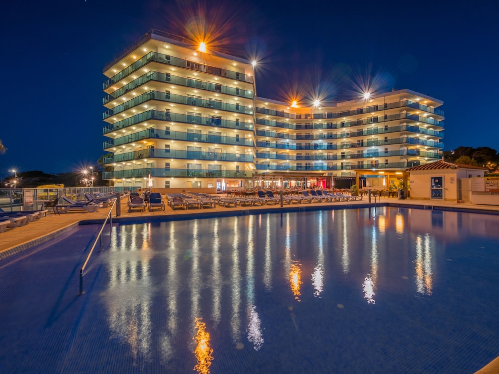 Golden Donaire Beach in VILA-SECA