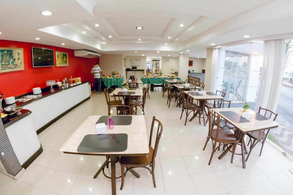Eunapolis Plaza Hotel 29/43