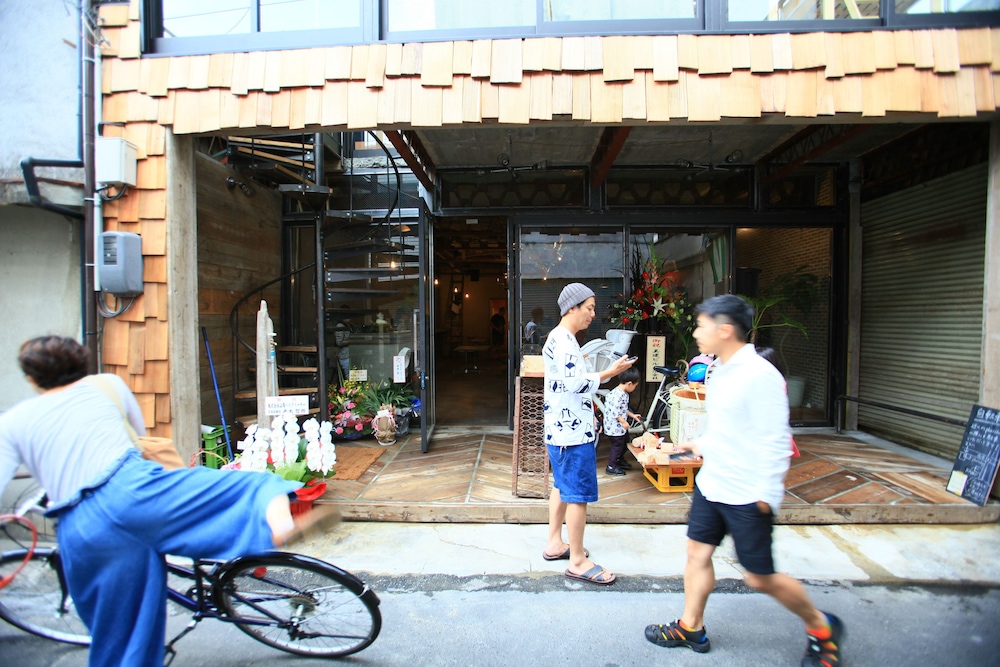 Kamp Houkan Cho Backpacker S Inn Lounge 6/36