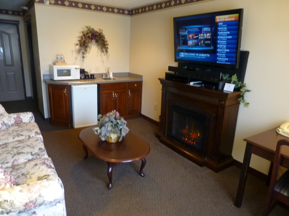 Hearthstone Inn & Suites 11/65