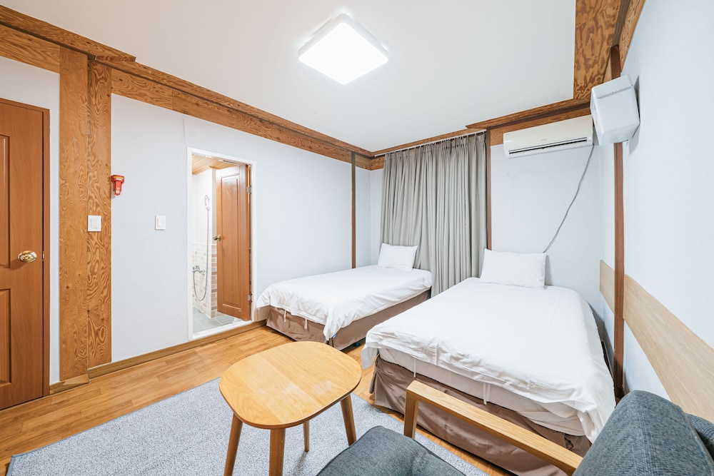 Miju Hotel 36/50