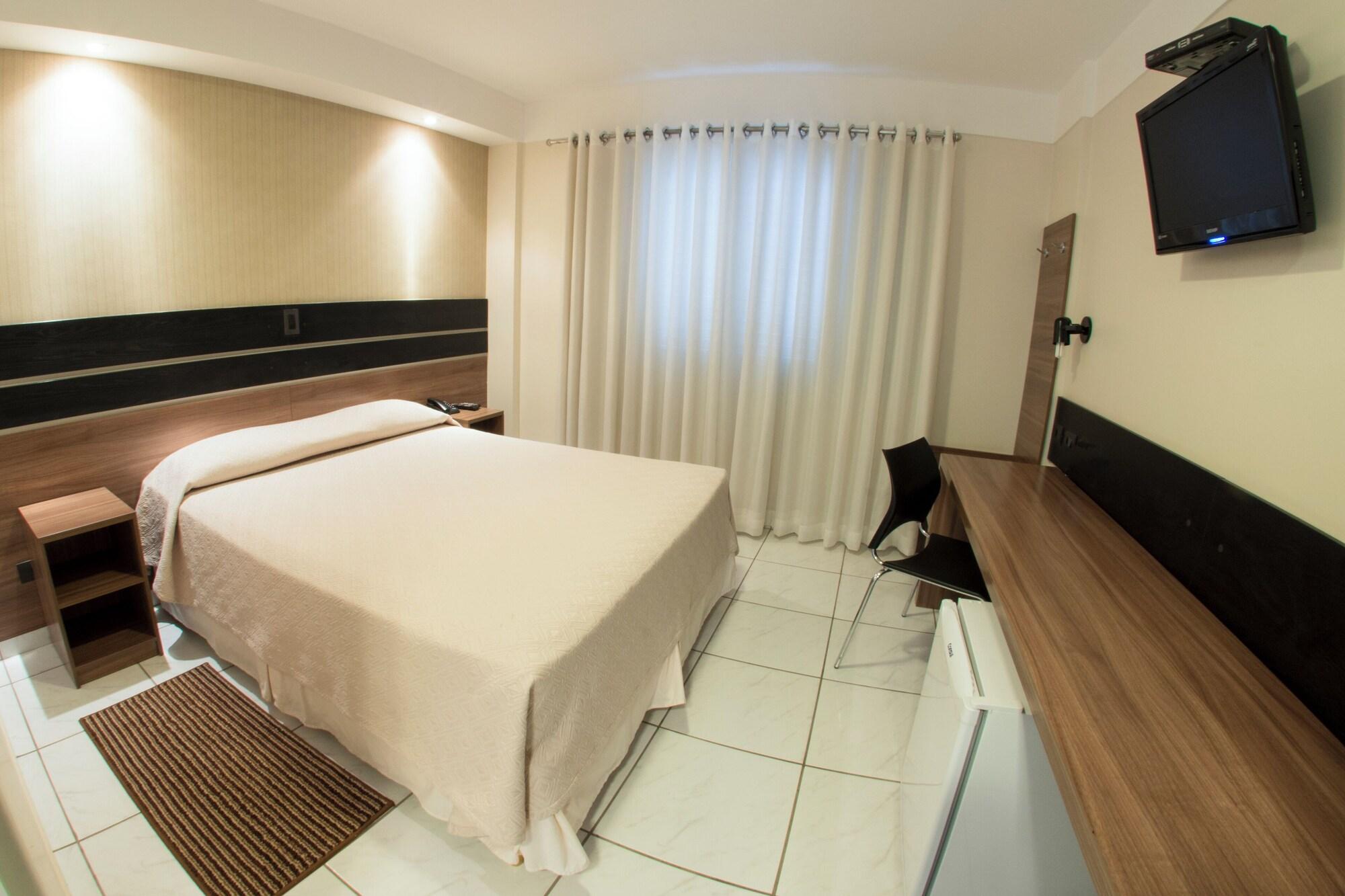 شقة بريميوم بسرير مزدوج وسرير فردي، Astron Associado Estoril Hotel 4/6