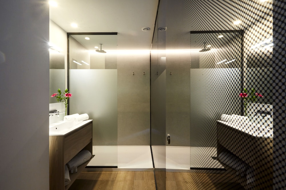 Hotel Valencia Alameda 41 20/63