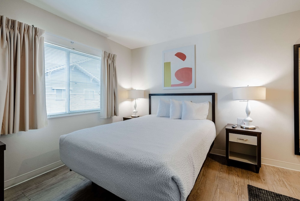 WaterWalk Extended Stay by Wyndham Wichita 13/43