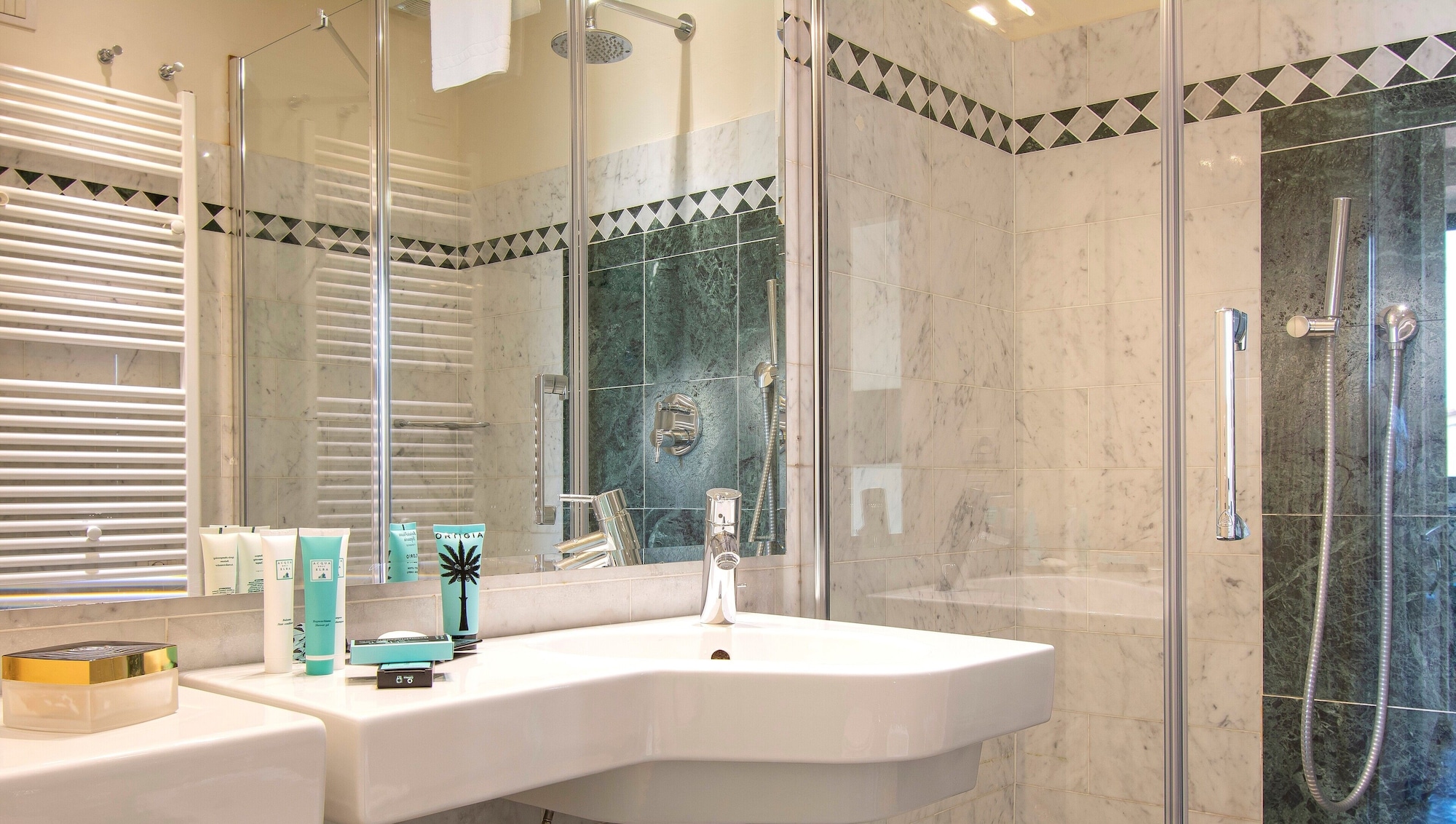 Panoramic, Penthouse, 1 Queen and 1 Murphy Bed, Queen Murphy Bed، Relais Piazza Signoria 7/9