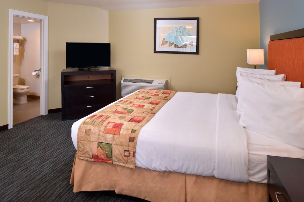Bay View Inn 16/53