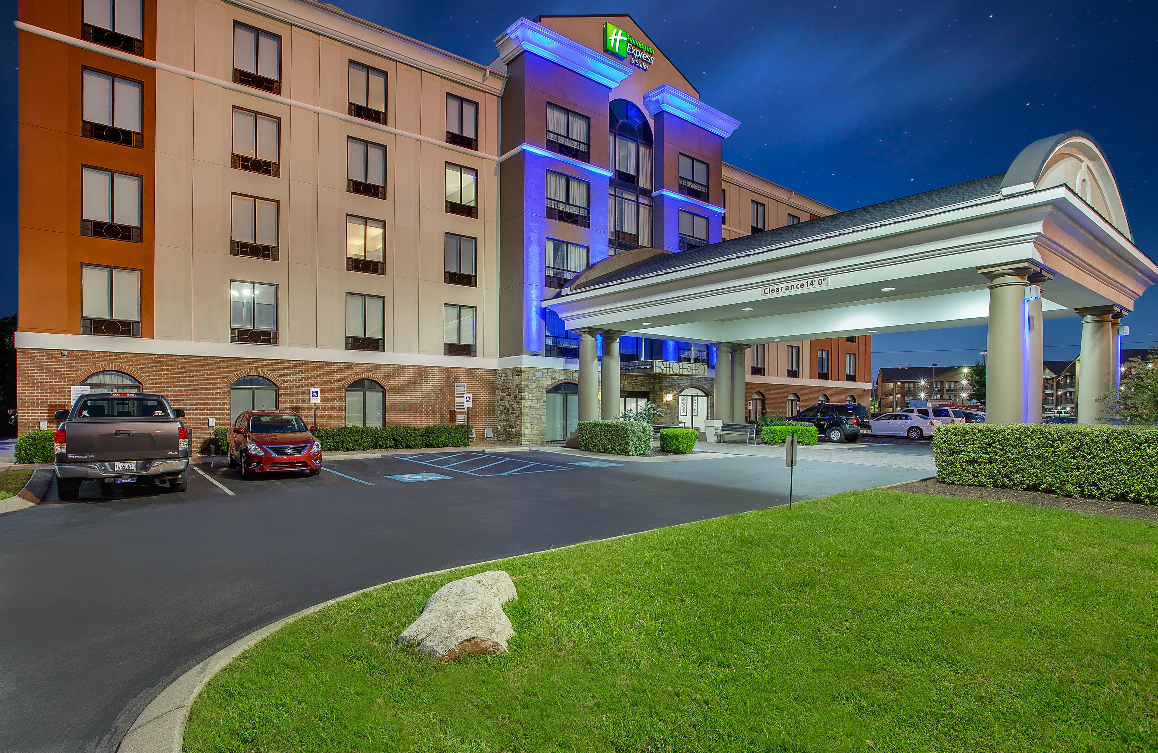 Holiday Inn Express Hotel And Suites Lebanon 39/41