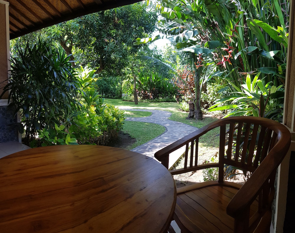 Mango Tree Inn 28/47