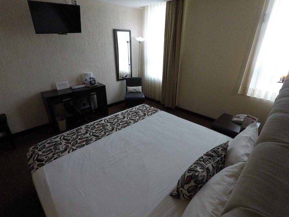 Vista Inn Premium 15/68