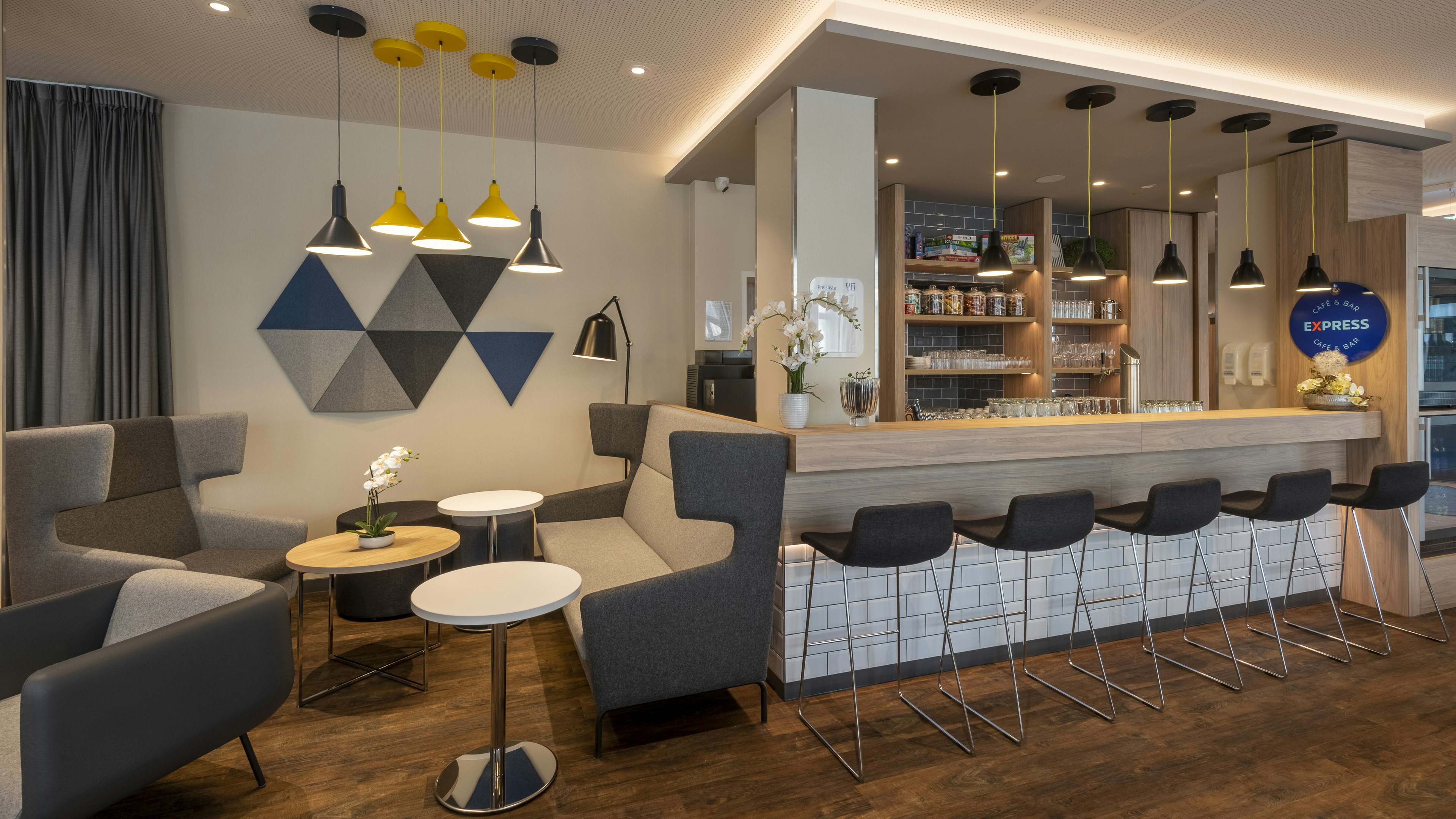 Holiday Inn Express Offenbach 50/68
