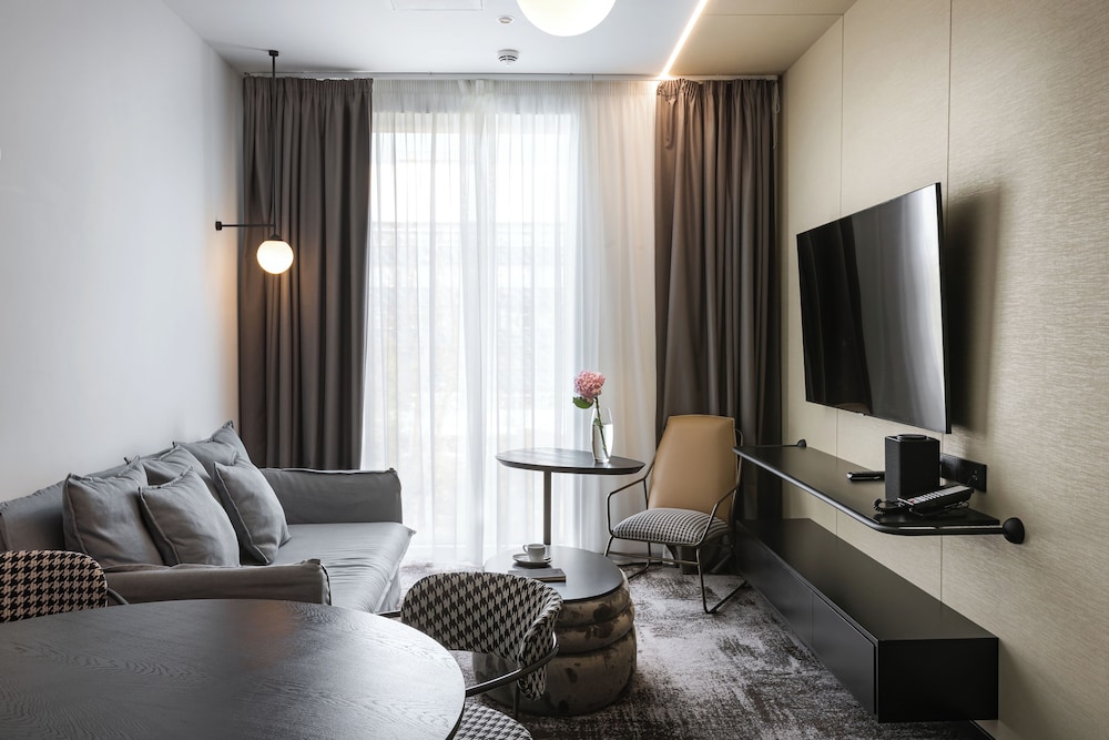 Novotel Living Almaty Jetisu 54/67