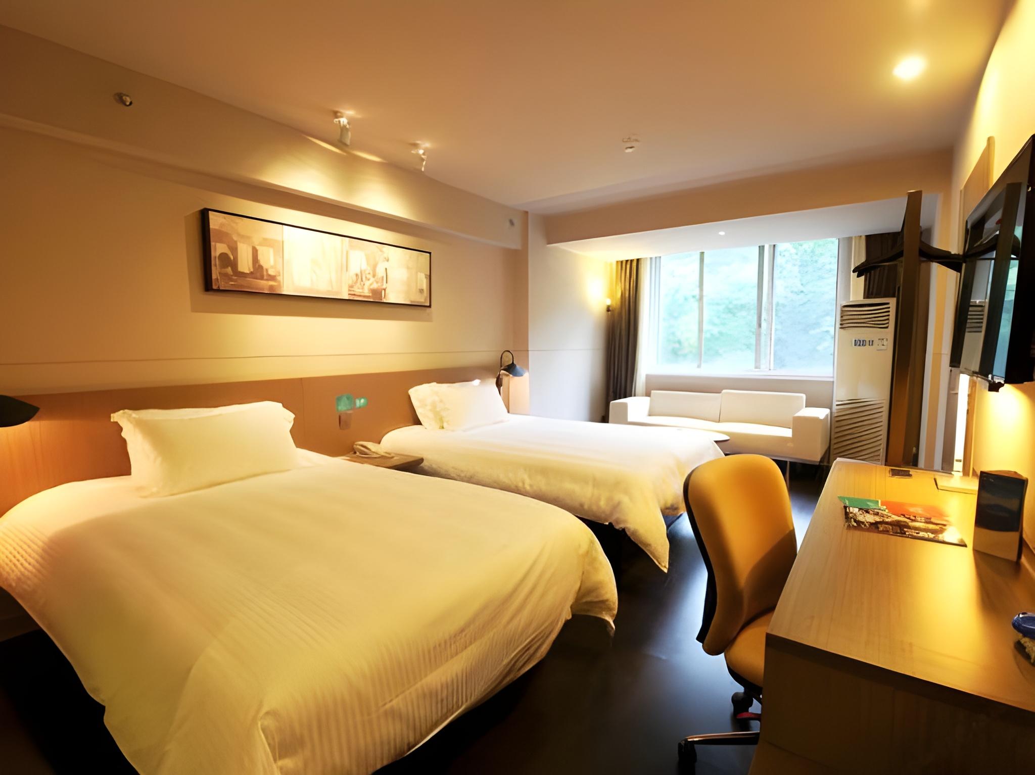 Jinjiang Inn Select (Lushan Scenic Area Xiangshan Road Yunzhong) 5/50