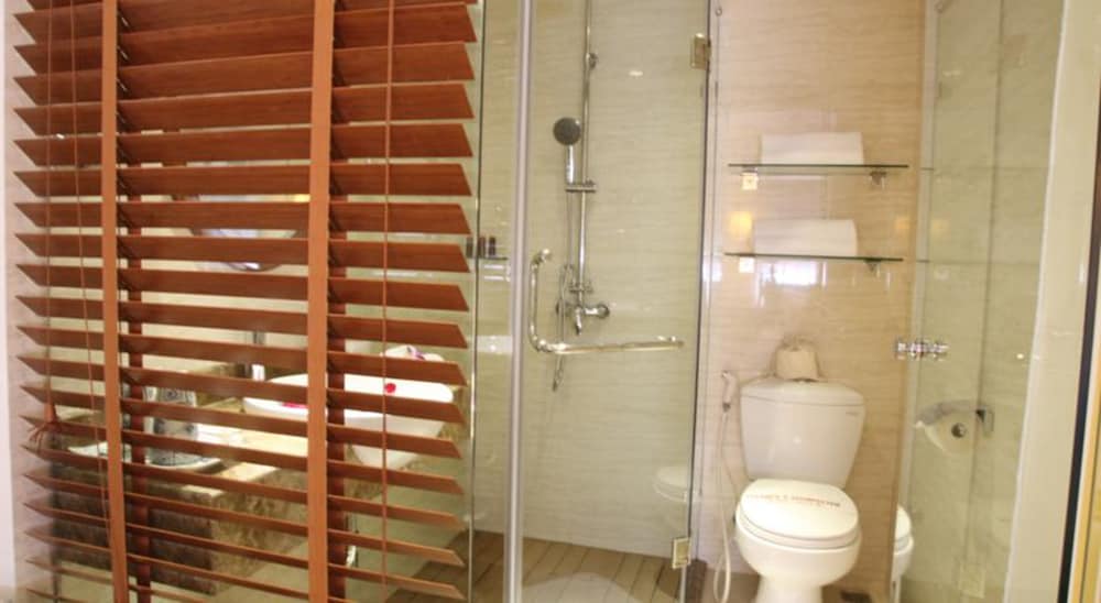 Hanoi Elite Hotel 53/56