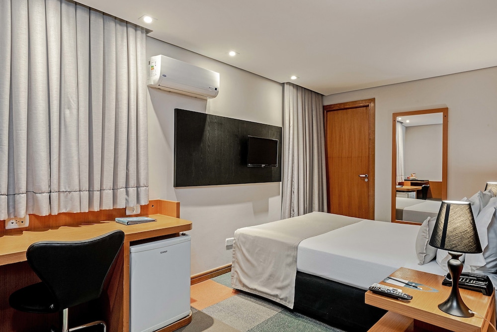 Slaviero Hotel Curitiba Batel 27/71